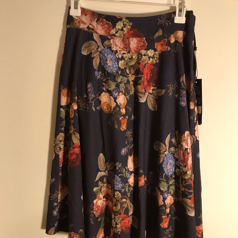 Floral a line skirt NWT